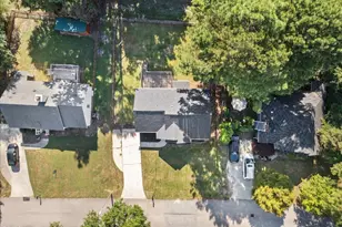 3613 Castlegate Dr, Raleigh, NC 27616 - Photo 6