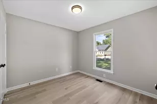 3613 Castlegate Dr, Raleigh, NC 27616 - Photo 22
