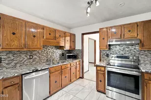 7300 Avila Dr, Fayetteville, NC 28314 - Photo 20