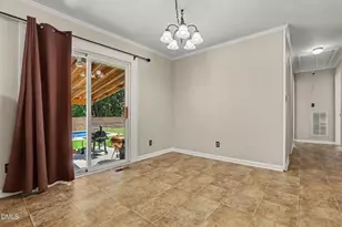 200 Paceville Rd, Selma, NC 27576 - Photo 8