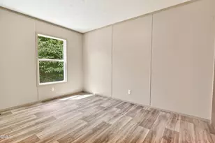 79 Maple St, Coats, NC 27521 - Photo 16