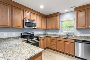 2505 Bartlett Circle, Hillsborough, NC 27278 - Photo 8