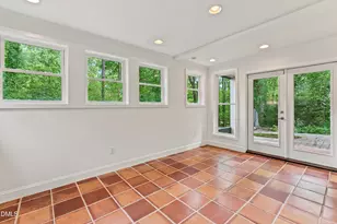 1126 Sourwood Dr, Chapel Hill, NC 27517 - Photo 28