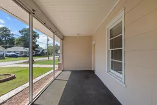 302 W E St, Erwin, NC 28339 - Photo 32