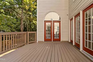 104 Strathburgh Ln, Cary, NC 27518 - Photo 32