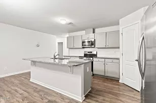 195 Bracknell Ln, Raeford, NC 28376 - Photo 4