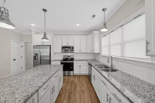 358 Ashley Woods Ct, Clayton, NC 27527 - Photo 6
