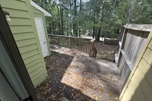 5721 Pool Side Dr, Raleigh, NC 27612 - Photo 8