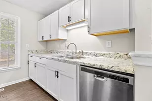 9436 Gooden Dr, Fayetteville, NC 28314 - Photo 12