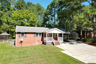 2108 Vandora Springs Rd, Garner, NC 27529 - Photo 2