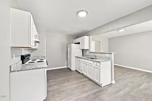 424 Anna St, Lillington, NC 27546 - Photo 10