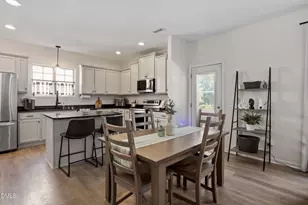 915 Award St, Fuquay Varina, NC 27526 - Photo 18