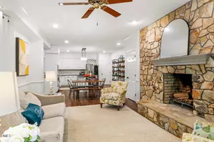 6 St James Pl, Chapel Hill, NC 27514 - Photo 20