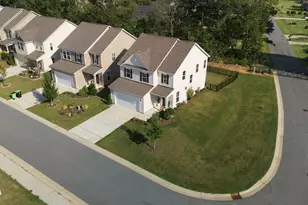 589 Whitley Rdg Dr, Clayton, NC 27527 - Photo 2