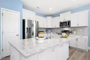 509 Rose Crk Ct, Zebulon, NC 27597 - Photo 4