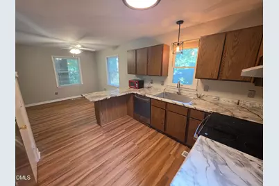 1102 E Franklin Street #A, Chapel Hill, NC 27514 - Photo 4