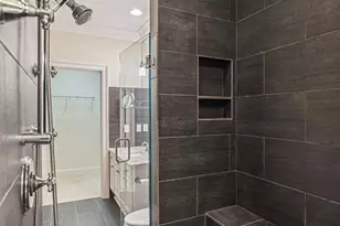 2701 Glenwood Gardens Ln, Raleigh, NC 27608 - Photo 22