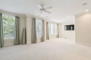 2701 Glenwood Gardens Ln, Raleigh, NC 27608 - Photo 18