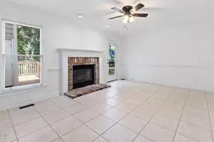 143 Hedgerow Ct, Cary, NC 27513 - Photo 8