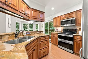 623 New Kent Pl, Cary, NC 27511 - Photo 14
