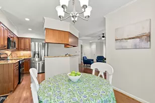 623 New Kent Pl, Cary, NC 27511 - Photo 16