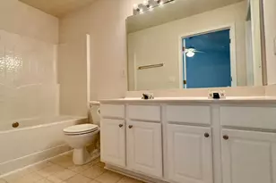 703 Sutter Gate Ln, Morrisville, NC 27560 - Photo 16
