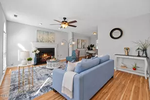 109 Romaine Ct, Cary, NC 27513 - Photo 8