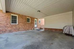 301 Jones St, Graham, NC 27253 - Photo 48