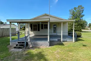 513 Pear St, Kinston, NC 28504 - Photo 2