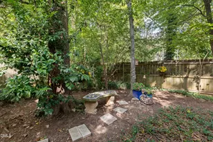 119 E Laurenbrook Ct, Cary, NC 27518 - Photo 42