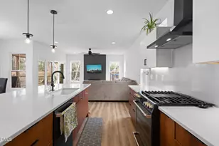 320 S Tarboro St, Raleigh, NC 27610 - Photo 14