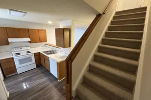 2902 Faversham Pl, Raleigh, NC 27604 - Photo 10