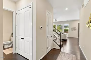 58 Comfort Ct, Fuquay Varina, NC 27526 - Photo 4