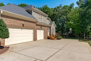 3717 Knollcreek Dr, Apex, NC 27539 - Photo 4