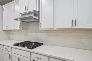5926 Fallowfield Ln, Raleigh, NC 27616 - Photo 8