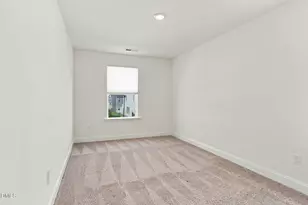 717 Rdg Clf Ln, Zebulon, NC 27597 - Photo 12