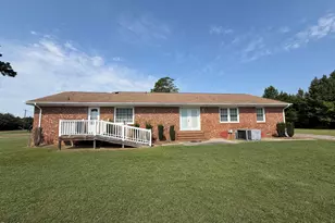 406 Woodruff Rd, Selma, NC 27576 - Photo 2