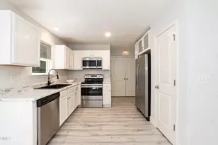 117 Stephenson Dr, Smithfield, NC 27577 - Photo 12