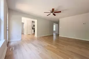 270 Nathan Dr, Clayton, NC 27520 - Photo 8