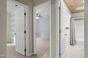 8100 Greywinds Dr, Raleigh, NC 27615 - Photo 20
