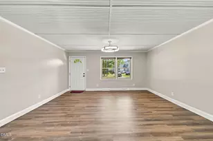 503 N Charles St, Mebane, NC 27302 - Photo 8