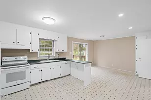 3712 Huntleigh Dr, Raleigh, NC 27604 - Photo 16
