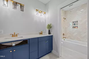1005 Phoenix Pl, Raleigh, NC 27610 - Photo 20