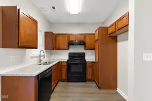 529 Woodson Dr, Clayton, NC 27527 - Photo 10