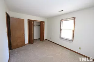 615 W Main St, Carrboro, NC 27510 - Photo 8