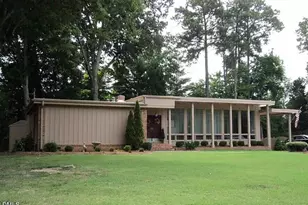 1009 Vandora Springs Rd, Garner, NC 27529 - Photo 1