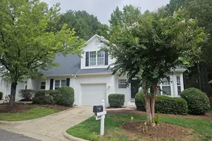 1600 Poets Glade Dr, Apex, NC 27523 - Photo 2