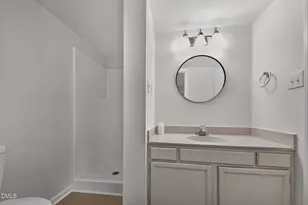 4101 Five Oaks Dr, Durham, NC 27707 - Photo 12