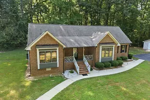 946 Cooke Rd, Louisburg, NC 27549 - Photo 2
