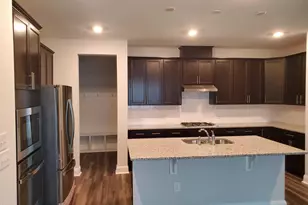 812 Matterhorn Dr, Fuquay Varina, NC 27526 - Photo 8